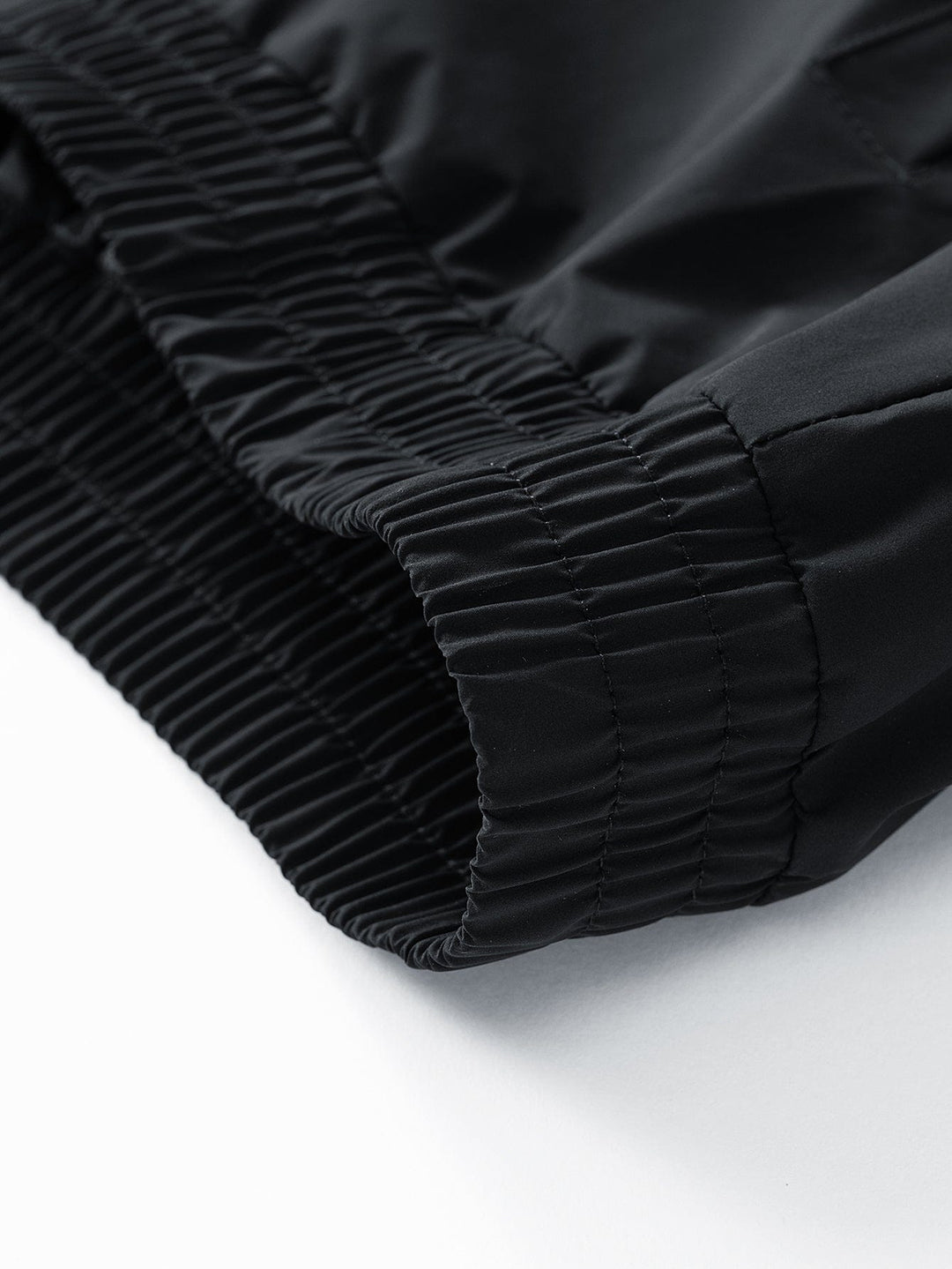 Velira Coats & Jackets Laisvalaikio Siuvinėta Lenktinė Striukė