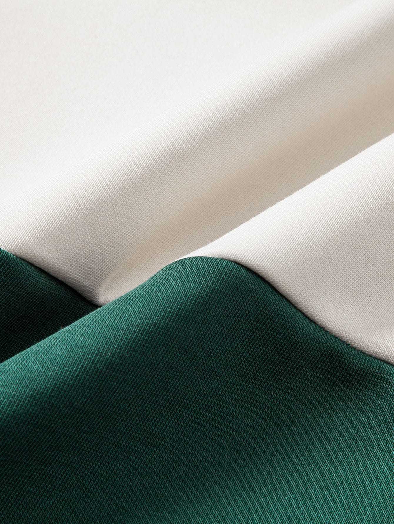 Velira Sweatshirts Palaidinė su kontrastingais spalvų akcentais ir ketvirčio užtrauktuku