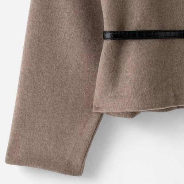 Velira Womens Knitwear Vienos diržo apvyniojimo švarkas