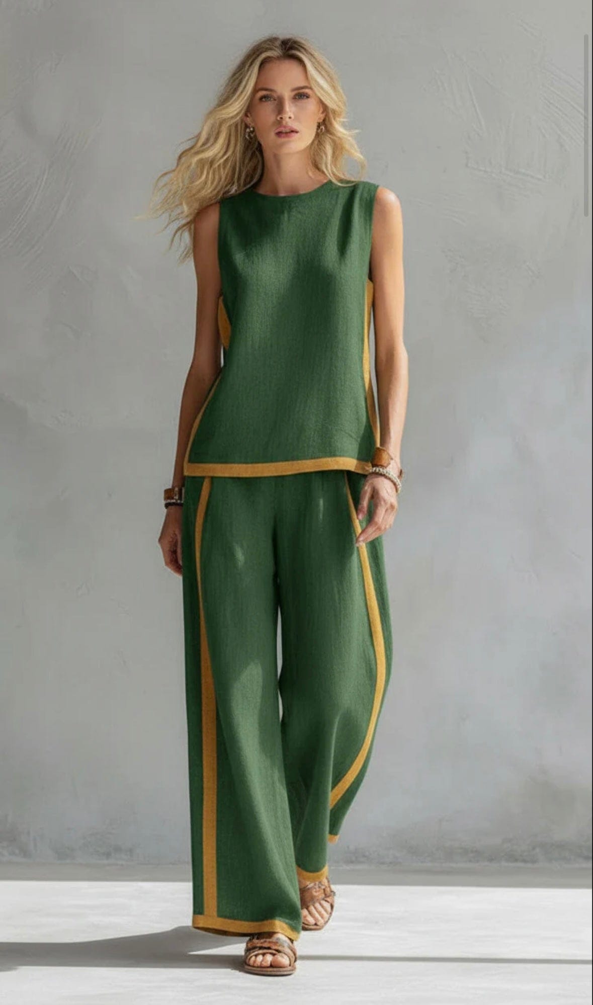 Velira Žalia / XS Leila™ | Elegantiškas dviejų dalių kostiumas